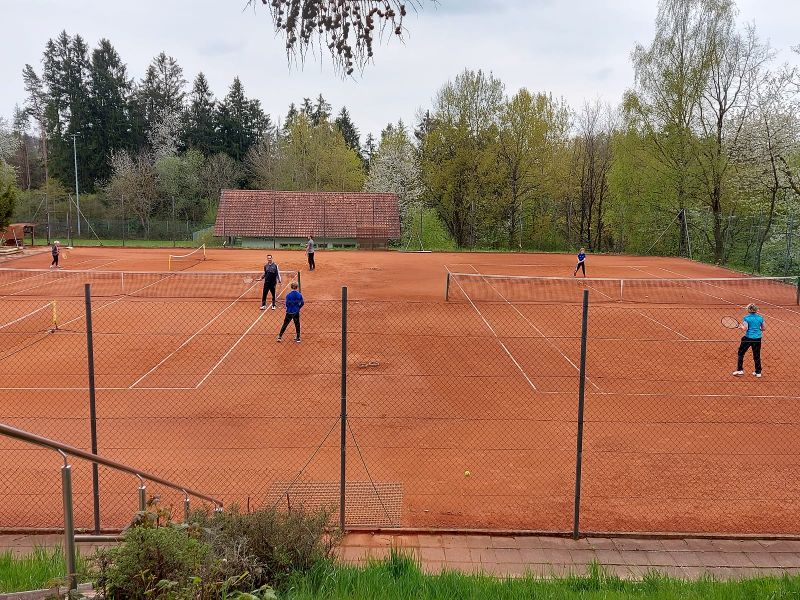 Tennisplatz SO 21